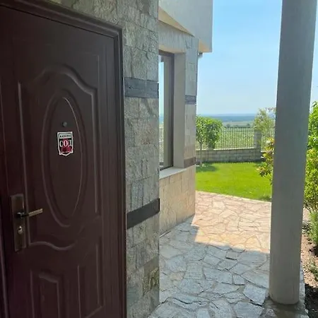 Prázdninový dům In Bewachter Residenz Rogachevo